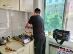 營口市：為居民免費(fèi)更新煤氣閥門軟管